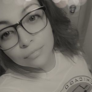 Meet your Posher, Mirta